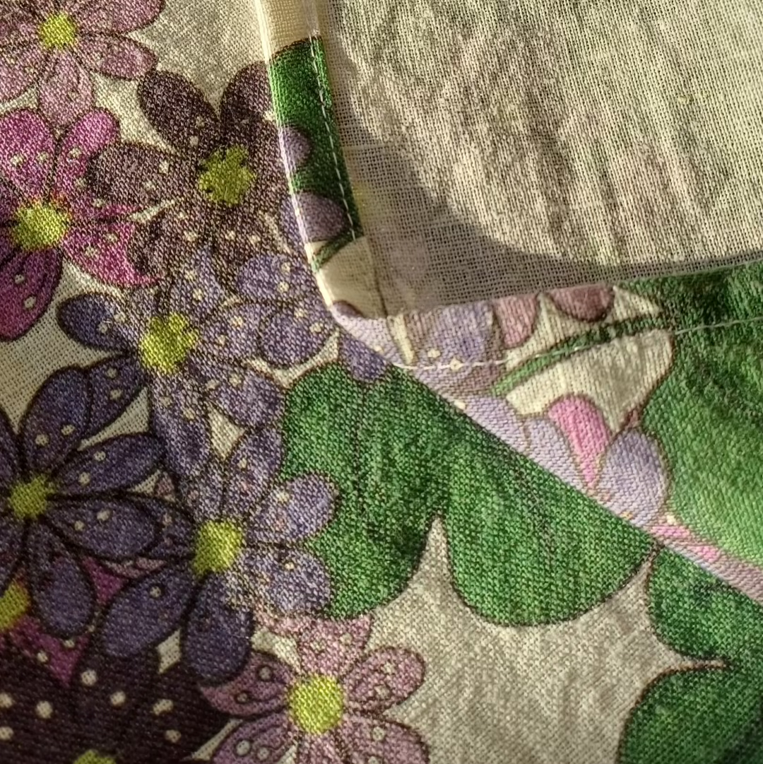 Table cloth "Blue flowers"